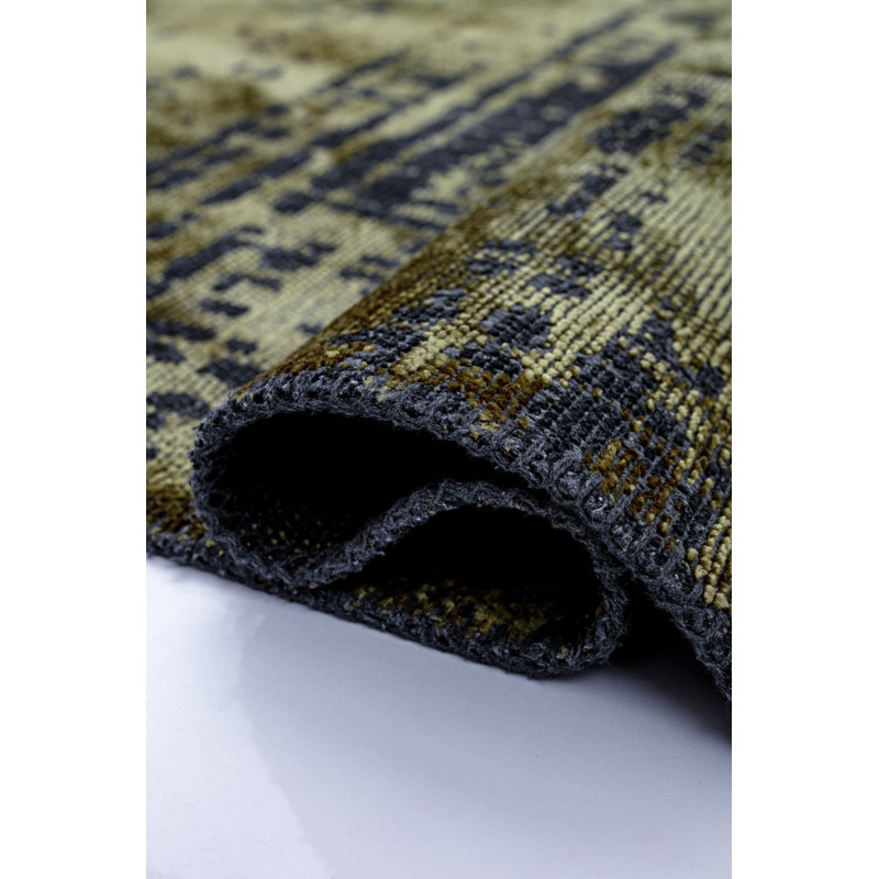 Brown/Black Luxury Area Rug, Rectangle 7'10" x 11'2"