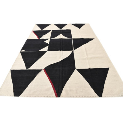 Tapis noir et blanc 7 x 7 po