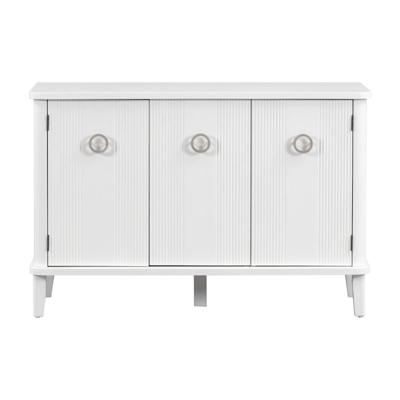 Simple armoire blanche avec portes solides, rangement spacieux pour la chambre à coucher et le bureau - Intérieur spacieux, finition adaptée aux différentes pièces