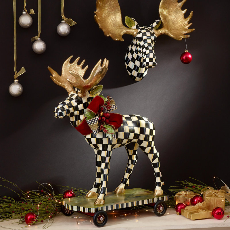 Courtly Check® Small Moose