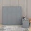 Grand lit escamotable avec bureau, tablettes de rangement et armoires-234172942