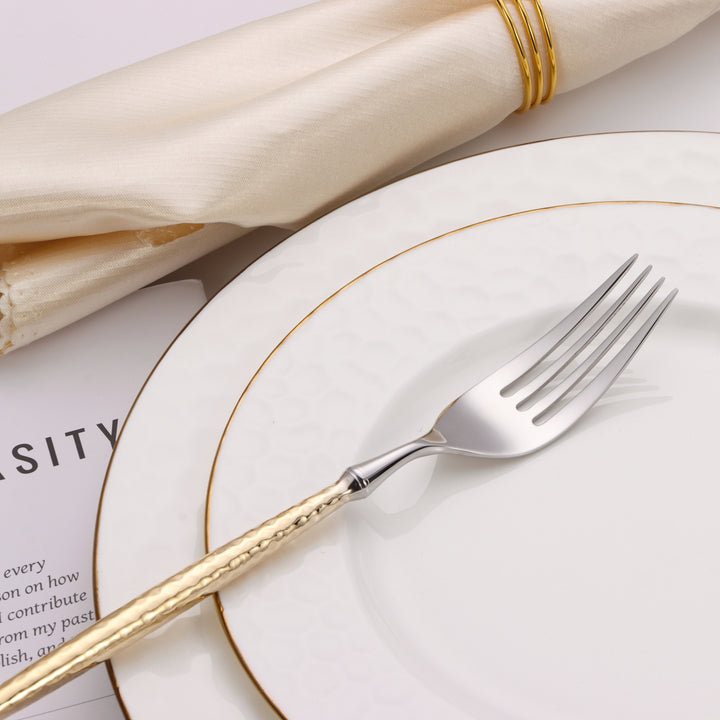 20 Pc Flatware Set with Hammered Handles, Gold/Silver