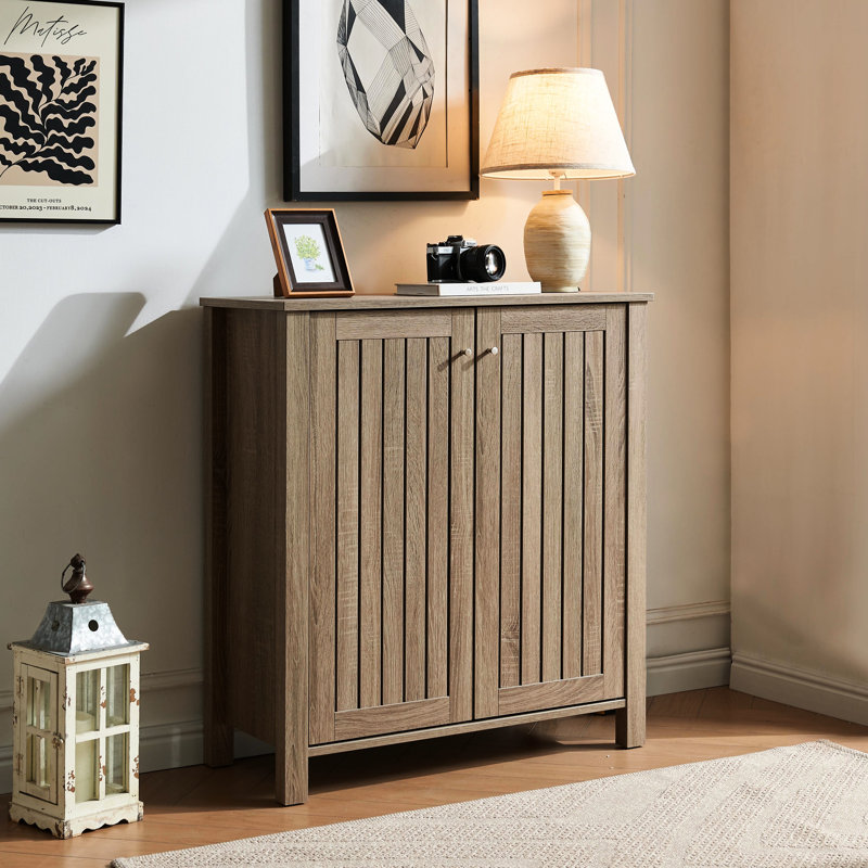 Armoire à chaussures à deux portes taupe foncé, 4 tablettes de rangement, portes de rangement à lattes ventilées, espace, métal