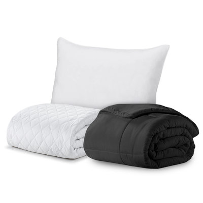 Ensemble 4 pièces Cozy Touch: ensemble de 2 coussins fermes Signature, surmatelas classique matelassé, édredon en microfibre solide 