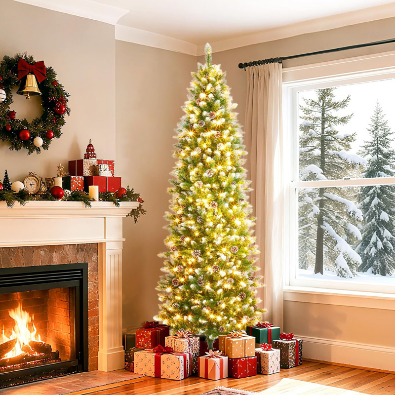 Arbre de Noël artificiel mince 7,5 pi pré-éclairé, arbre de Noël réaliste pour l'intérieur et l'extérieur, 7’