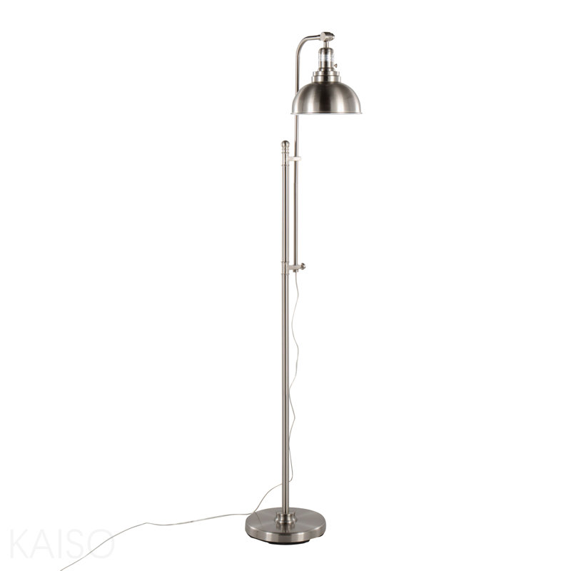 Lampe sur pied en nickel