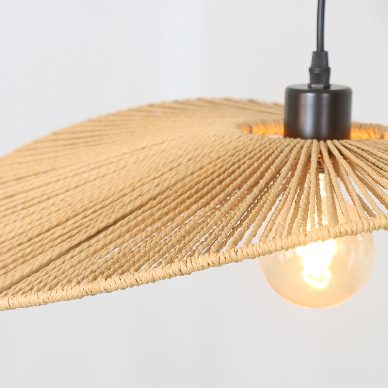 Luminaire suspendu en rotin tissé 1 lumière, H 83 po x l 23,6 po x P 23,6 po