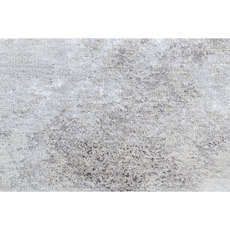 Handmade Silk and Wool Area Rug, Rectangle 5' x 8'