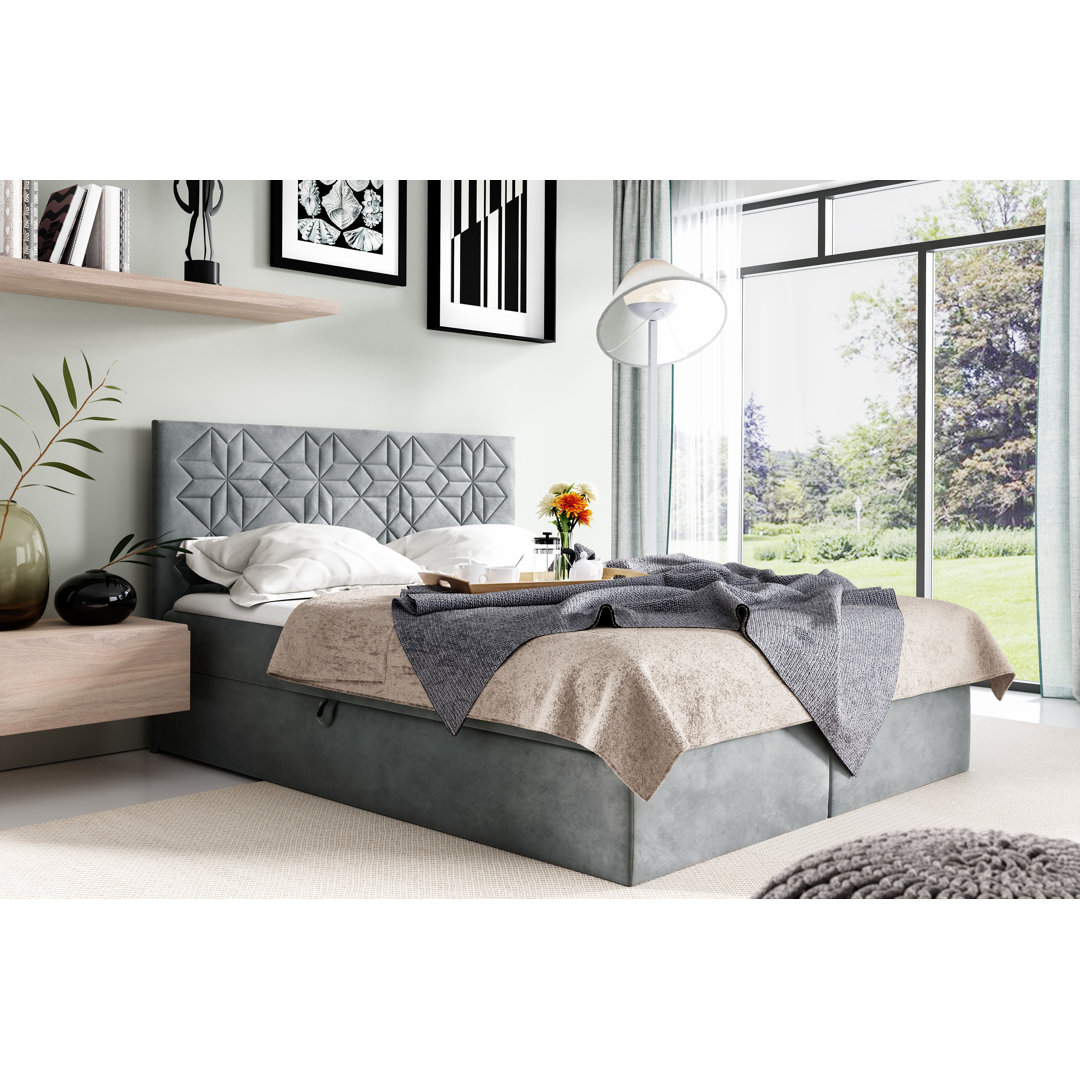 Boxspringbett Buariki mit Topper und Bettkasten