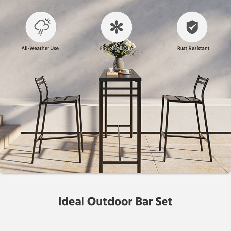 Ensemble de bar en métal