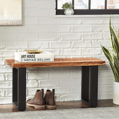 Banc en bois d'acacia massif Alpine Live Edge de 36 pouces, décor de hall d'entrée avec pieds en métal noir