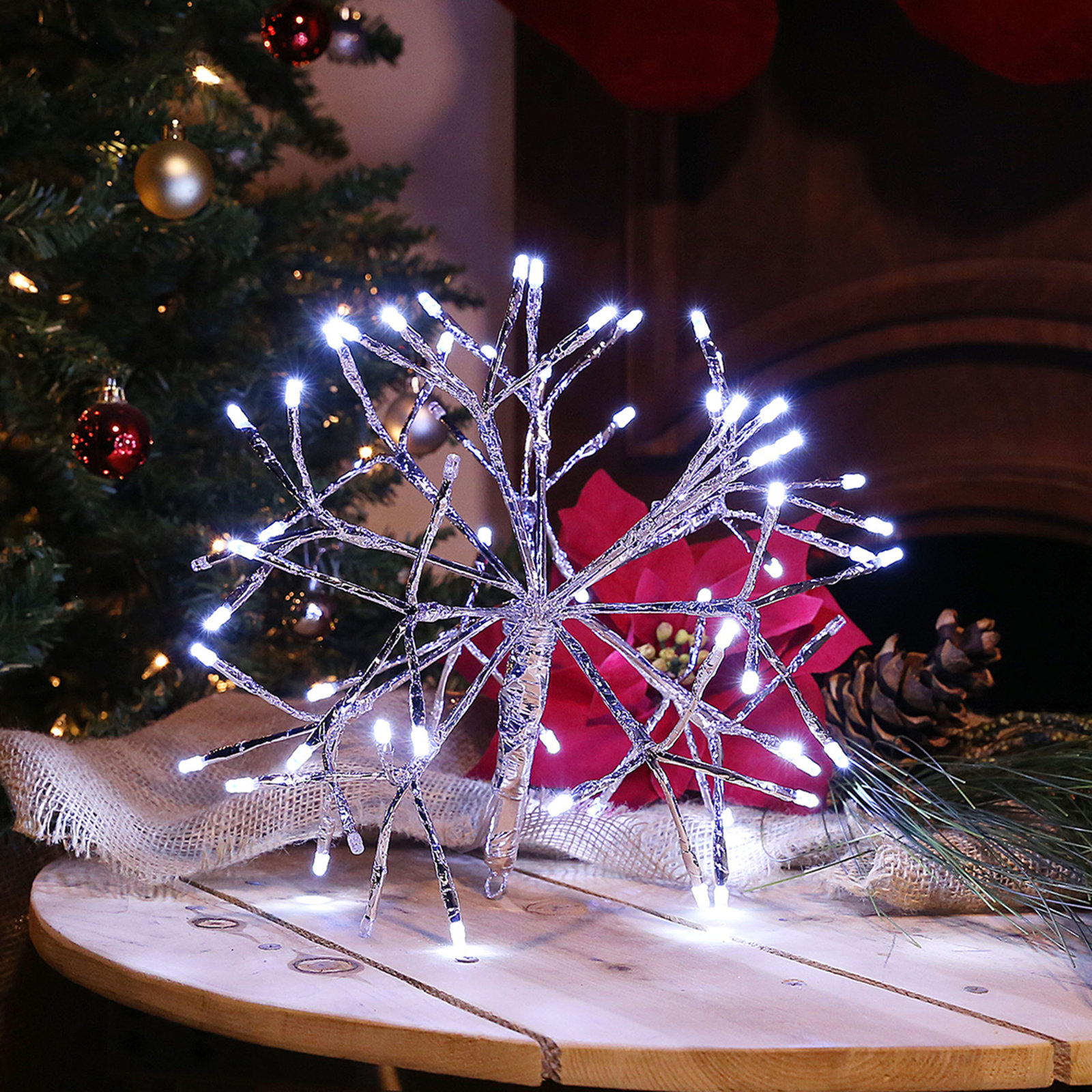 3D Snowflake Hanging LED Ornament, Cool White, 10"
