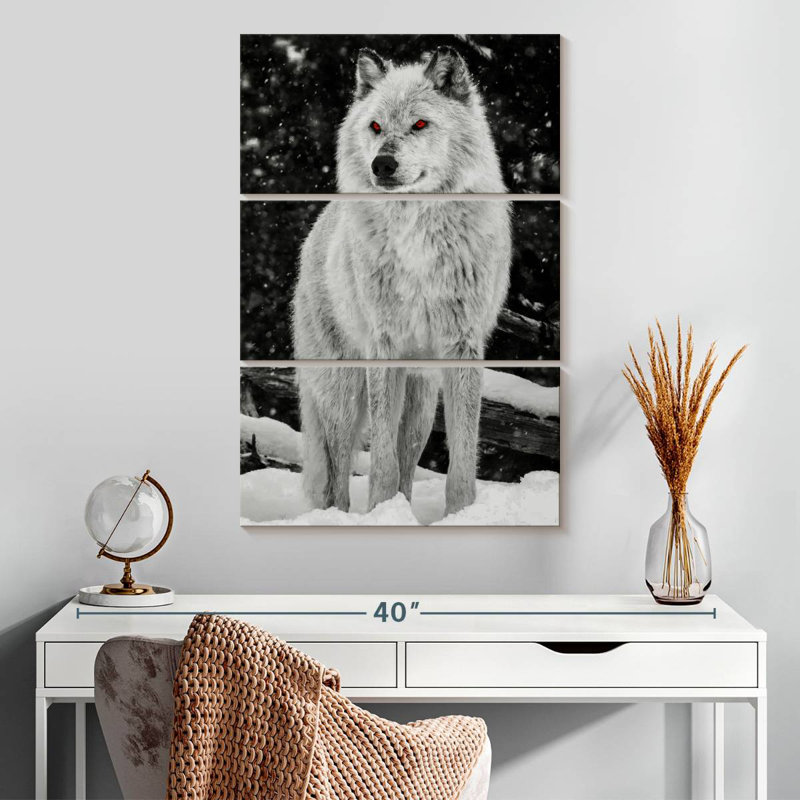 Brampt Wolf Amber Eyes, 32" H x 20" W