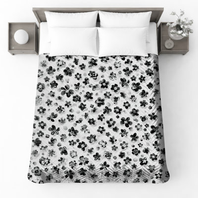 Couvre-lit matelassé à motif floral monochrome toutes tailles