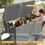 Coffre de terrasse verrouillable en résine de 260 gallons avec séparateur amovible-119450862
