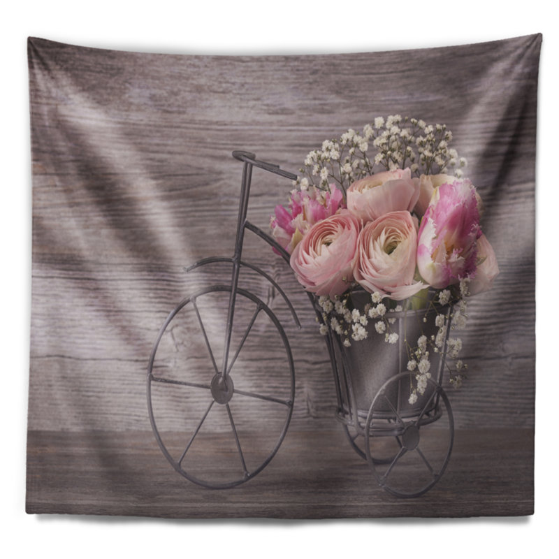 Ranunculus sur une tapisserie, H 68 po x l 80 po