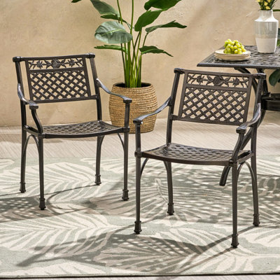 Chaise d'extérieur en aluminium moulé, 8 kg, H 80 cm, L 62 cm, P 55 cm, couleur principale bronze, motif floral, fini aluminium.