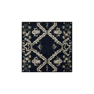 Tapis gris soyeux et moelleux