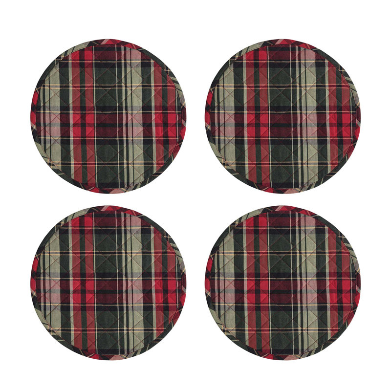 Ensemble de 4 napperons matelassés Gracie Oaks Jack Frost