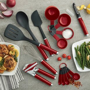 Kaluns Kitchen Tongs Set, Set Of Four 7,9, And 12 Inch Tong Plus Silicone  Spatula, Non-stick, Heat Resistant Serving Utensils, Red : Target