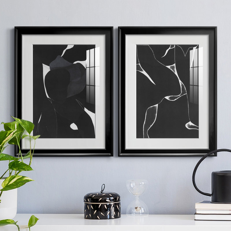 «Night Bloom I», reproduction encadrée de qualité supérieure, prête à être accrochée, H 30,5 po x l 45 po x P 1 po