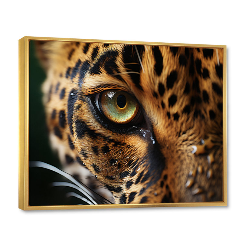 Reproduction sur toile d'un léopard sur la faune, Cadre flottant doré, H 30 po x l 40 po x P 1,5 po