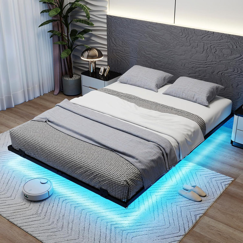Bed, 135 x 190 cm
