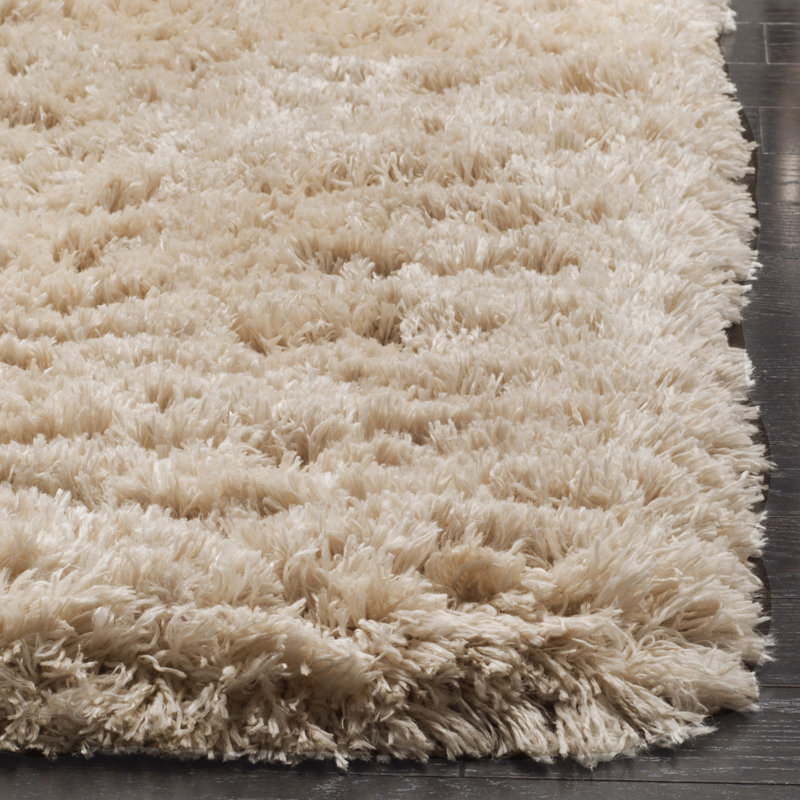 Tapis beige clair Hermina, Rectangle 2 pi 3 po x 4 pi