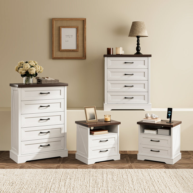 Ensemble de chambre à coucher 4 pièces Pappano, commode de ferme 4 tiroirs, commode 5 tiroirs et deux tables de chevet 2 tiroirs