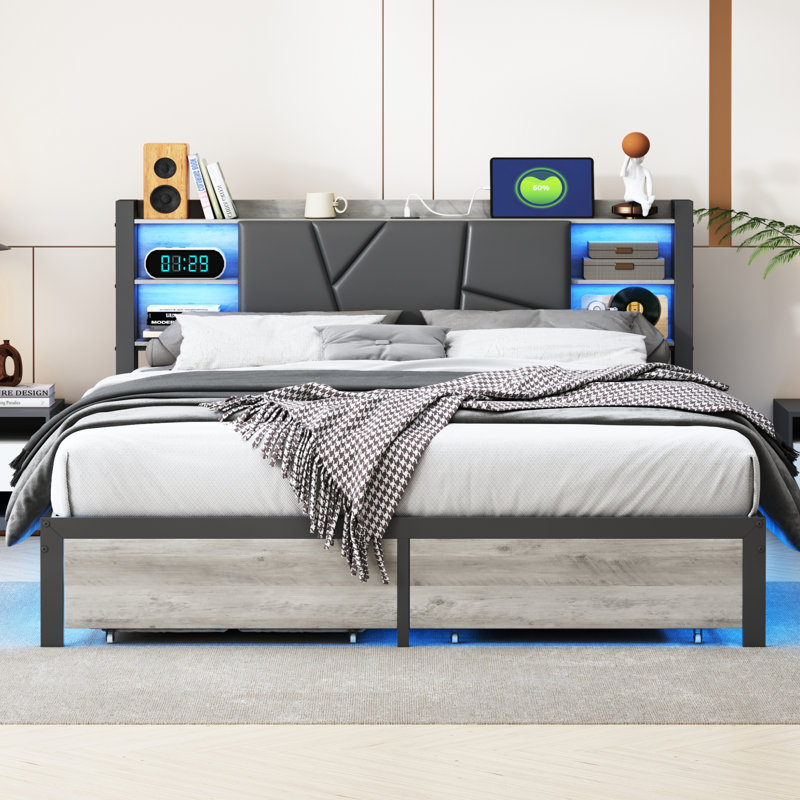 Bed, 140.5 x 214 cm