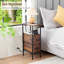 Ensemble de 2 tables de chevet minces avec station de charge, tables d'appoint Skinny, brun rustique