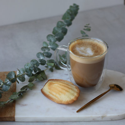 Tasse en verre à double paroi avec poignée - 