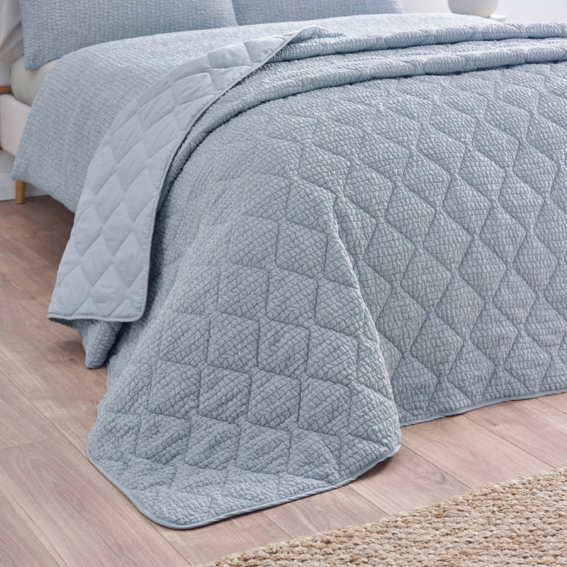 Crinkle Seersucker Texture 220x220cm Bedspread, Blue