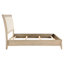 Cadre de grand lit beige avec tête de lit tapissier en similicuir de style classique et rails pour la chambre à coucher-129909197