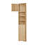 Armoire de rangement de coin haute en bois naturel avec étagères ajustables et portes fermées-134985640