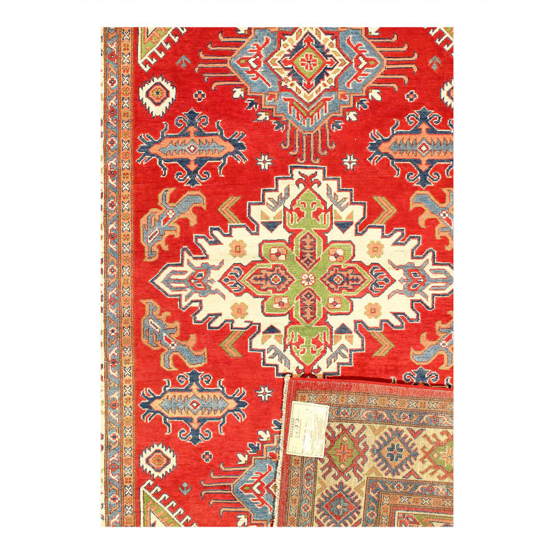 Tapis Kazak finement noué à la main 6 pi 6 po x 9 pi 8 po
