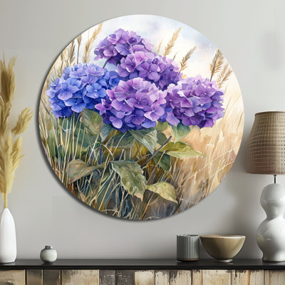 Hortensias et herbes sauvages - reproduction d'art en métal mauve traditionnel, hydrangées, art mural rond en métal