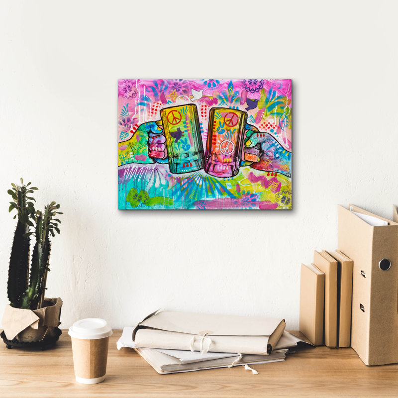 «Cheers - A Loureux Cup» par Dean Russo, art mural sur toile, H 12 po x l 16 po x P 0,75 po