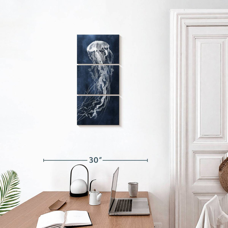Under Sway II, H 27 po x l 12 po
