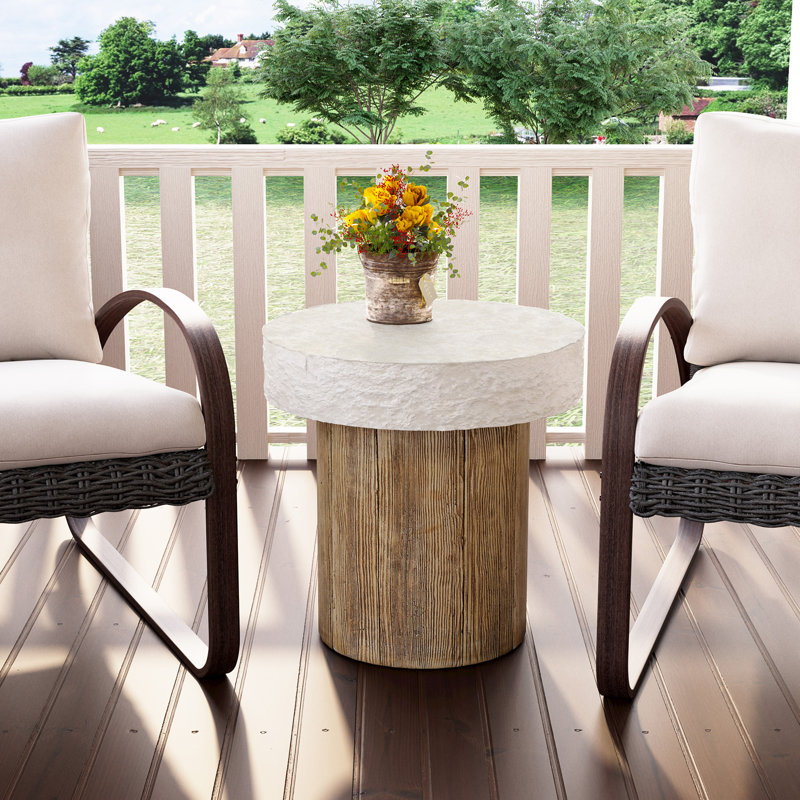Chariese 19.7'' Outdoor Concrete Side Table