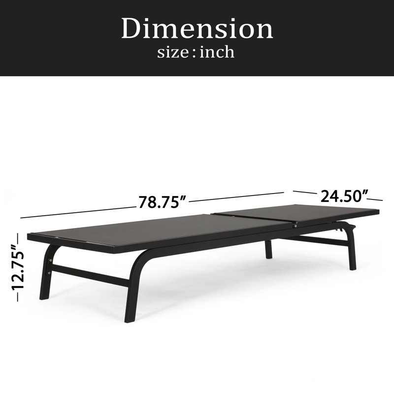 CHAISE LUNGE