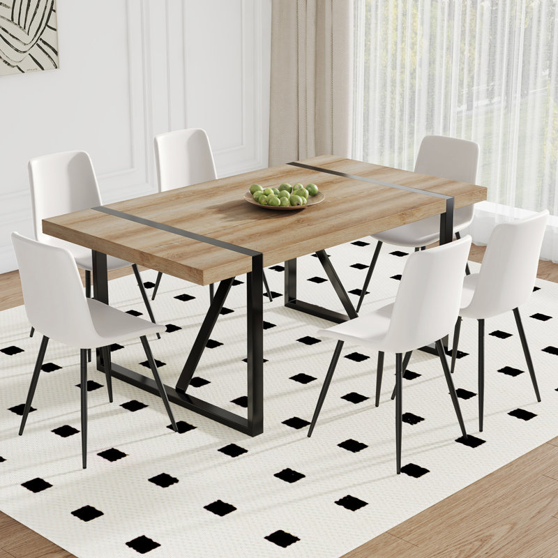 Table et chaises pour la salle à manger, 5