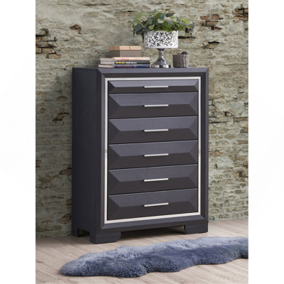 Liverpool  Chest , Black
