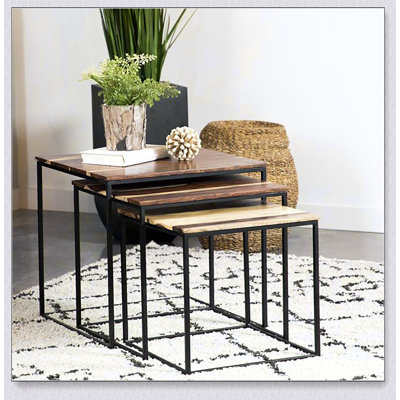 Natural Sheesham Wood And Black Metal 3-Piece Nesting Table Set, Perfect For Versatile And Space-Saving Decor.