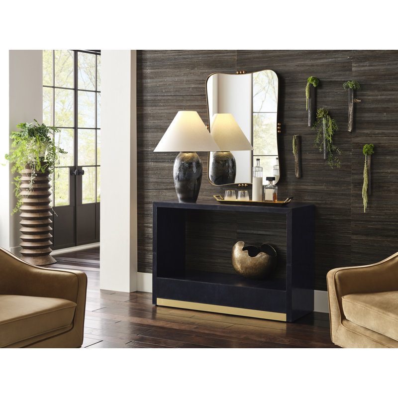 Stax Pedestal