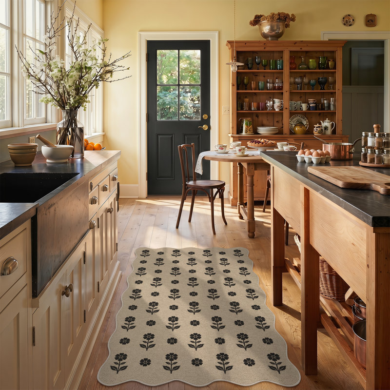 Scalloped Easy Jute Hallway Runner Rug Non Slip, Floral Outdoor Kitchen Runner Rugs Non Skid Washable, Farmhouse Indoor Carpet for Entryway Porch