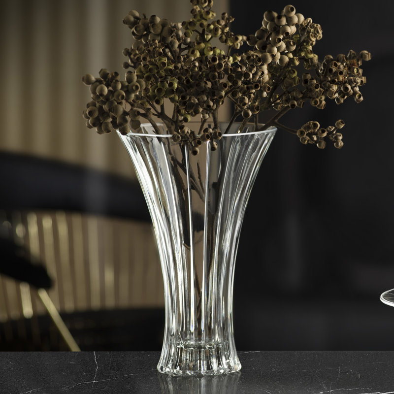 Timeless Crystal Table Vase