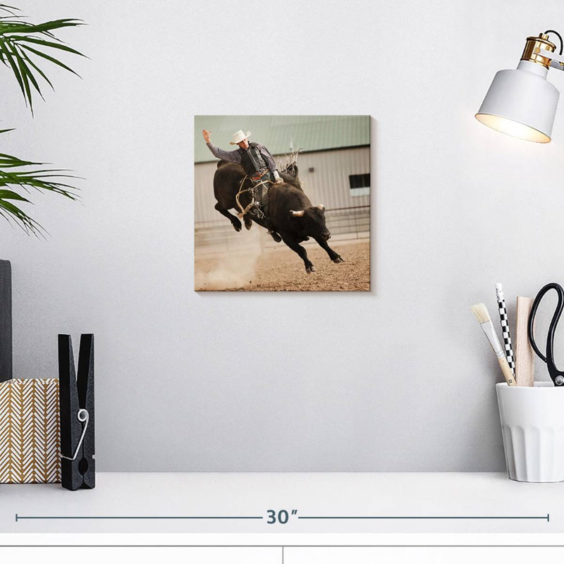 Rodeo taureau Brampt Cowboy, H 10 po x l 10 po