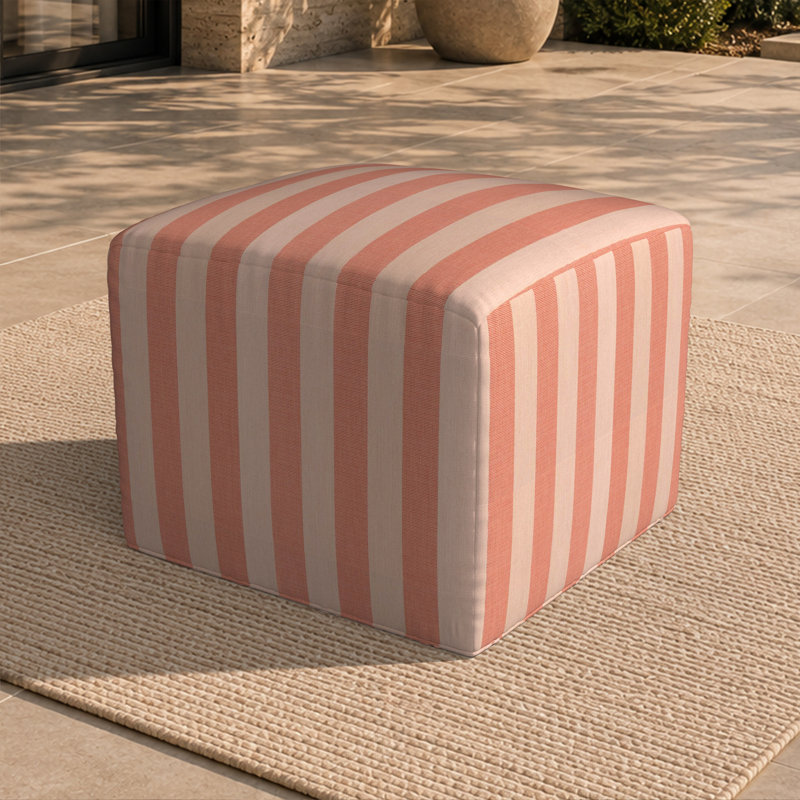 Repose-pieds rembourré Praia Sunbrella, H 18 po x l 22 po x P 22 po, Sunbrella® rayé expressif
