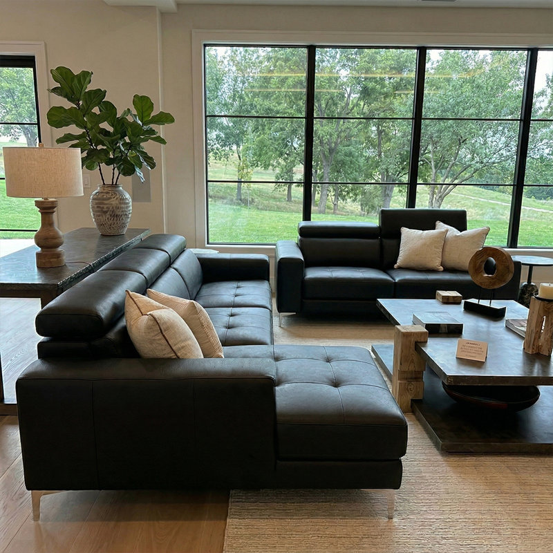 Canapé modulaire en similicuir 109 po avec méridienne, Orienté à gauche (vu de face)